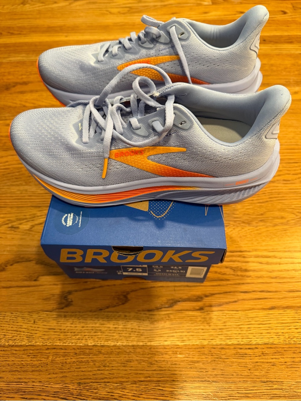 NWT-Brooks Light Gray and Orange Women's Ghost 17- Never Worn